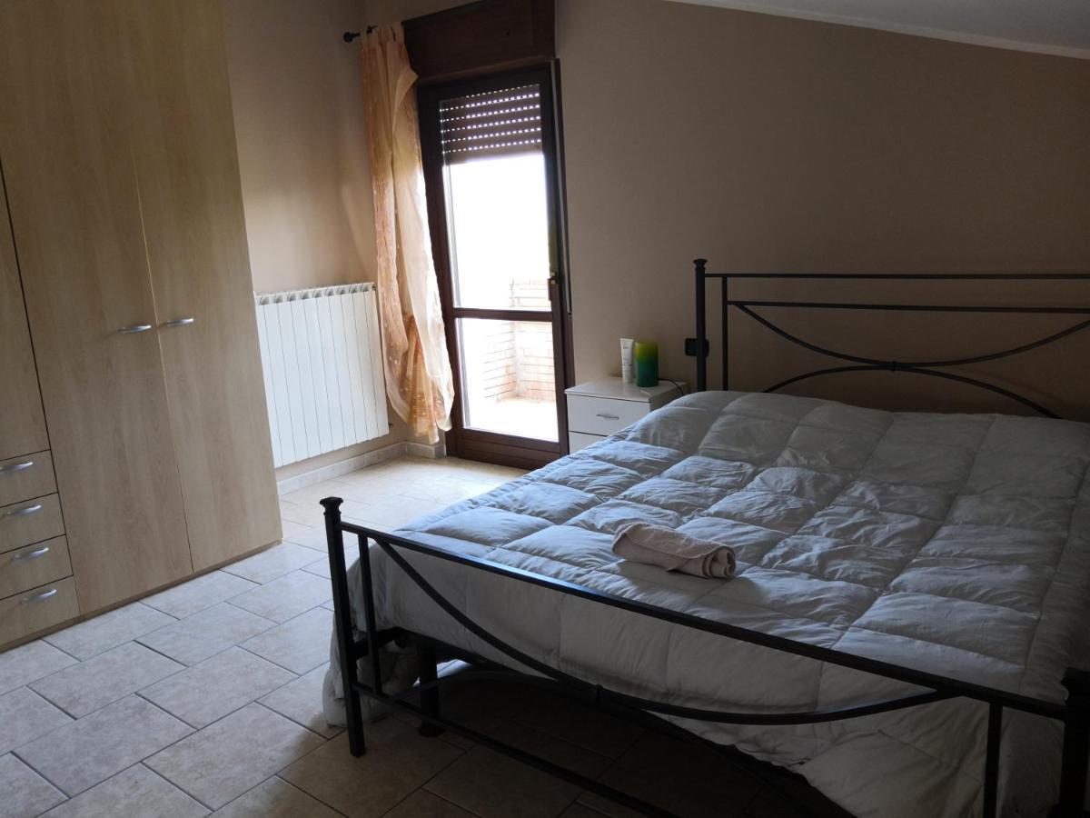La Mansardina Appartement Sulmona Buitenkant foto