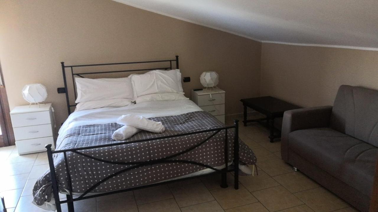 La Mansardina Appartement Sulmona Buitenkant foto